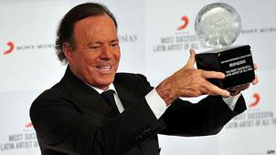 Julio Iglesias confesses one about his regrets about a life