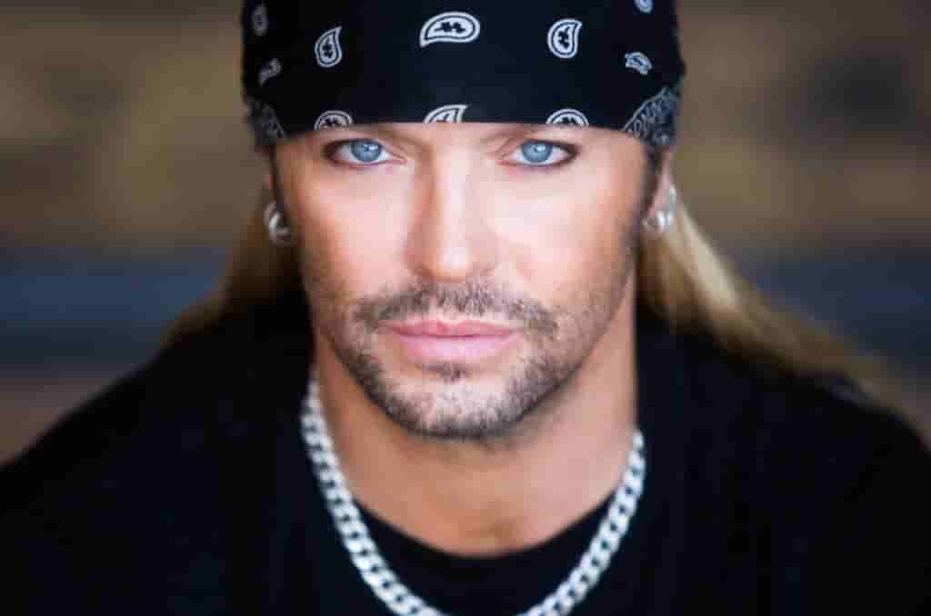 Who is Bret Michaels wife? How did Bret Michaels get Admitted to the hospital?