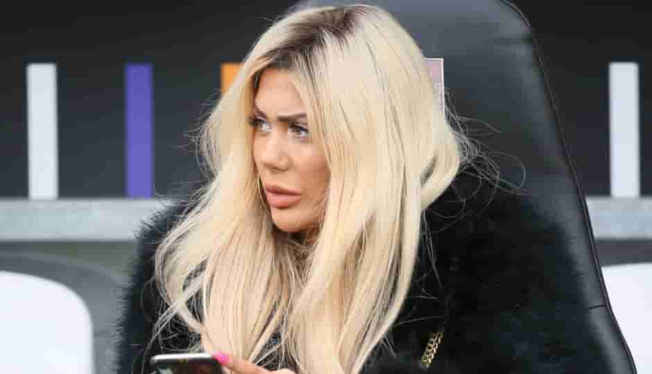 Know more about Chloe Ferry Early Life and Dating Life