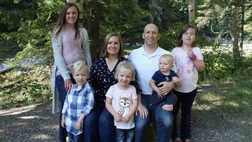 A murder-suicide was committed by a family of eight discovered shot dead in their Utah home