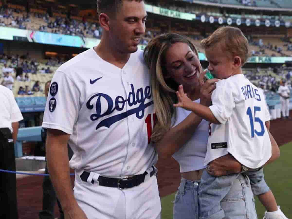 Austin Barnes Wife Nicole Barnes Enjoys Anniversary Trip